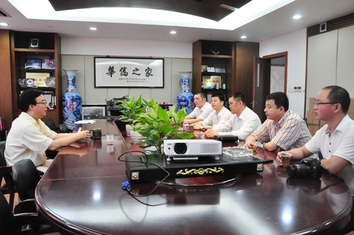 �����Ȱ����λ�����������칲�����鳩̸��չ