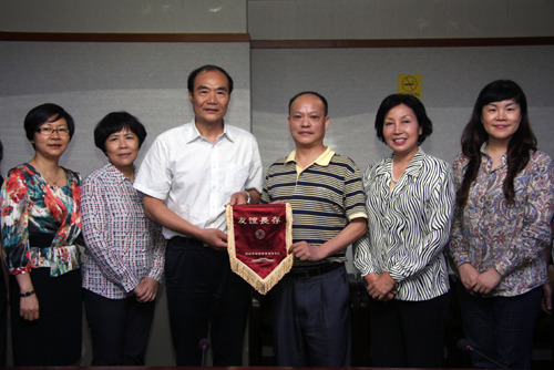 广东省广州市侨联法顾委赴深圳交流取经