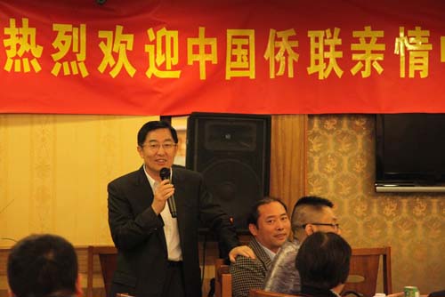中国侨联副主席乔卫率“亲情中华”访问圣保罗