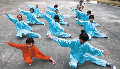 浙江瑞安侨乡学校向侨界子女传播中华传统文化
