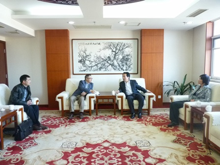 加拿大侨领访国侨办冀为中加友好往来做贡献