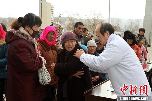 通讯:“侨爱”十四年情暖积石山