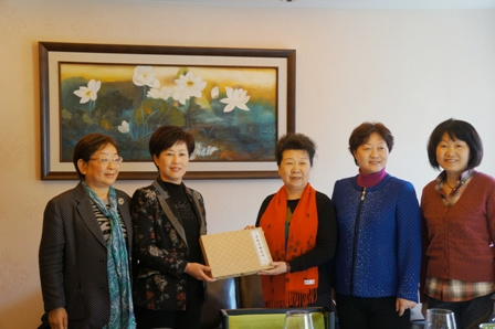 安徽侨联主席率团赴上海调研加强两地交流合作