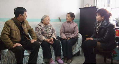 贵州省侨联干部赴黔东南州慰问归侨侨眷