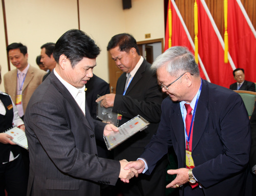 �㶫ï�����ٿ����ߴι����Ⱦ�������