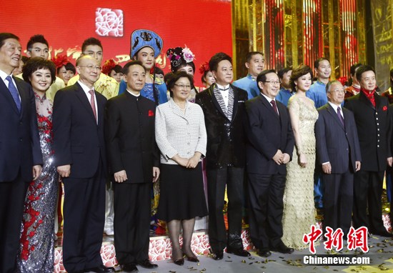 “四海同春”2013全球华侨华人新春晚会精彩瞬间