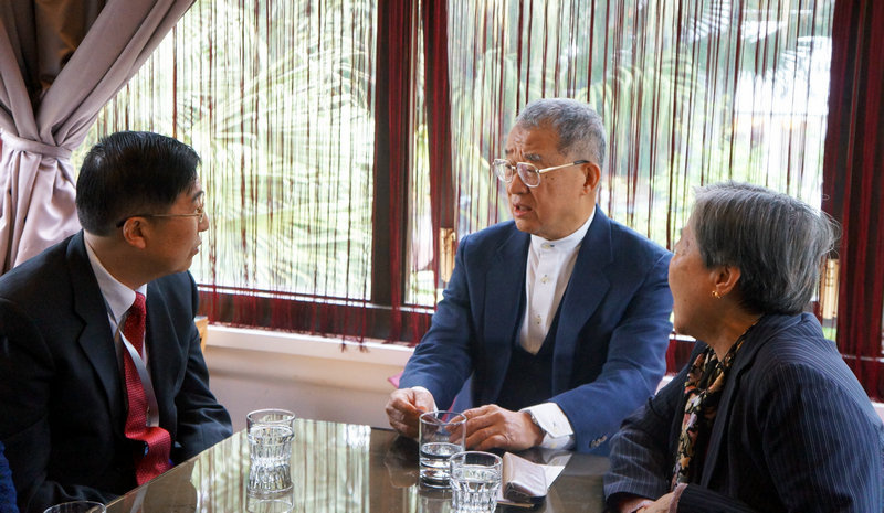 乔卫拜访中国侨联在台友人冀携手推动公益发展
