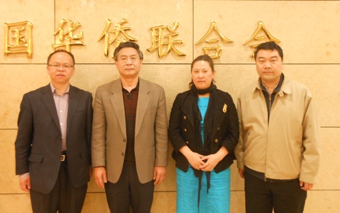 加拿大温哥华中国大专院校校友会会长李卉