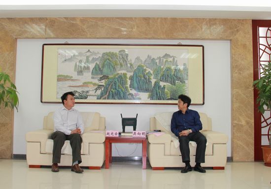 加拿大安徽同乡总会会长冀与家乡多渠道合作联谊