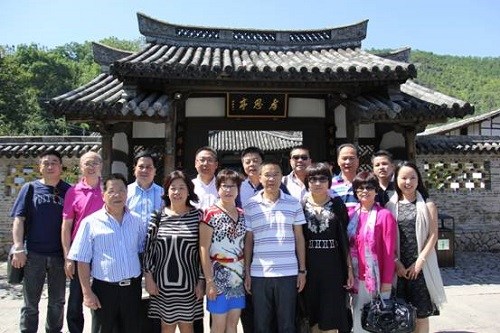 巴塞罗那中华总商会组团考察浙江永嘉旅游项目