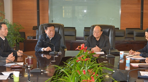 中国侨联法顾委主任会议召开林军出席并讲话