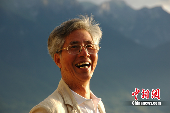 “侨界杰出人物”何镜堂:三次选择成就人生