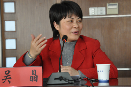 浙江省侨联主席吴晶把谈情说爱进行到底